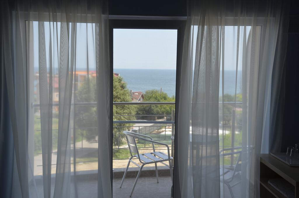 Vila Pacific Костинешти Экстерьер фото