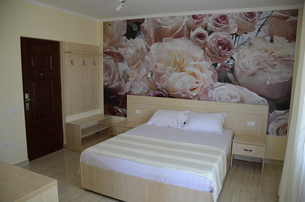 Vila Pacific Костинешти Экстерьер фото